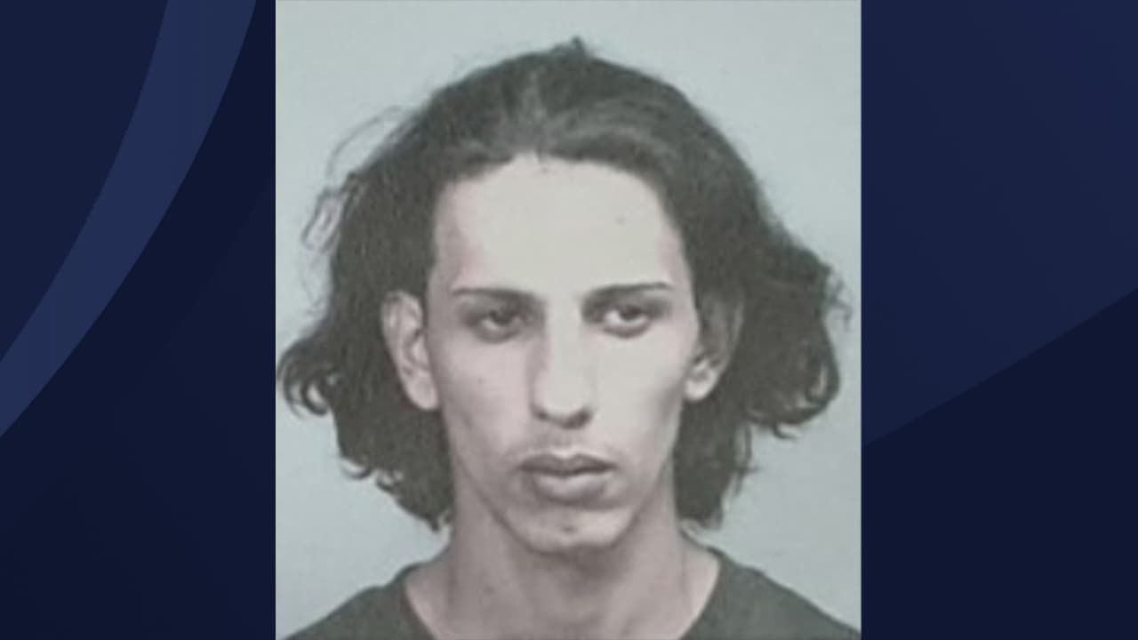 Alexis Rodríguez Villanueva
<br>Delitos: Violencia Doméstica y Ley de Armas
<br>Fianza: $80 mil