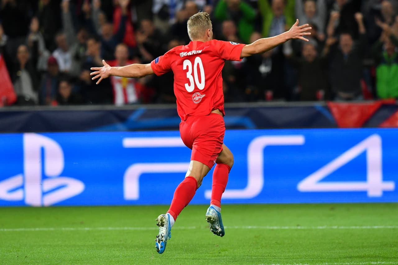 Haland se ha convertido en la sensación del momento en la Champions League marcando tres goles en su partido inaugural.