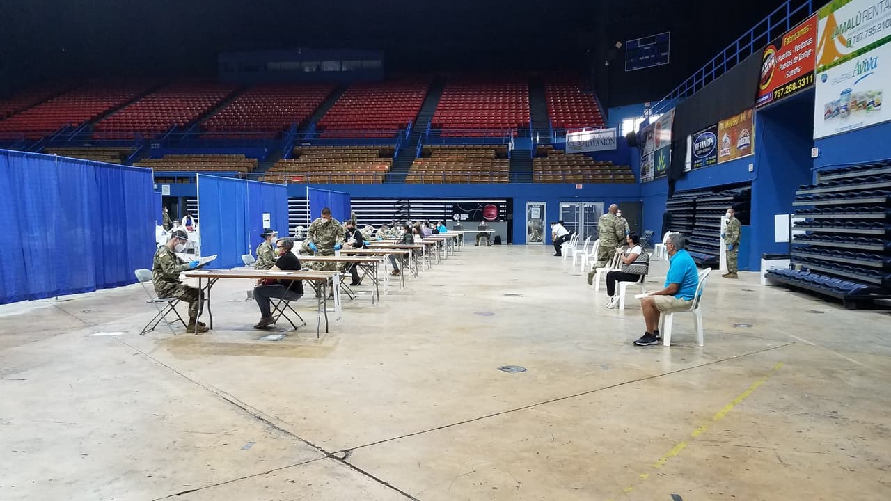 Anuncian vacunación contra el coronavirus para adultos mayores