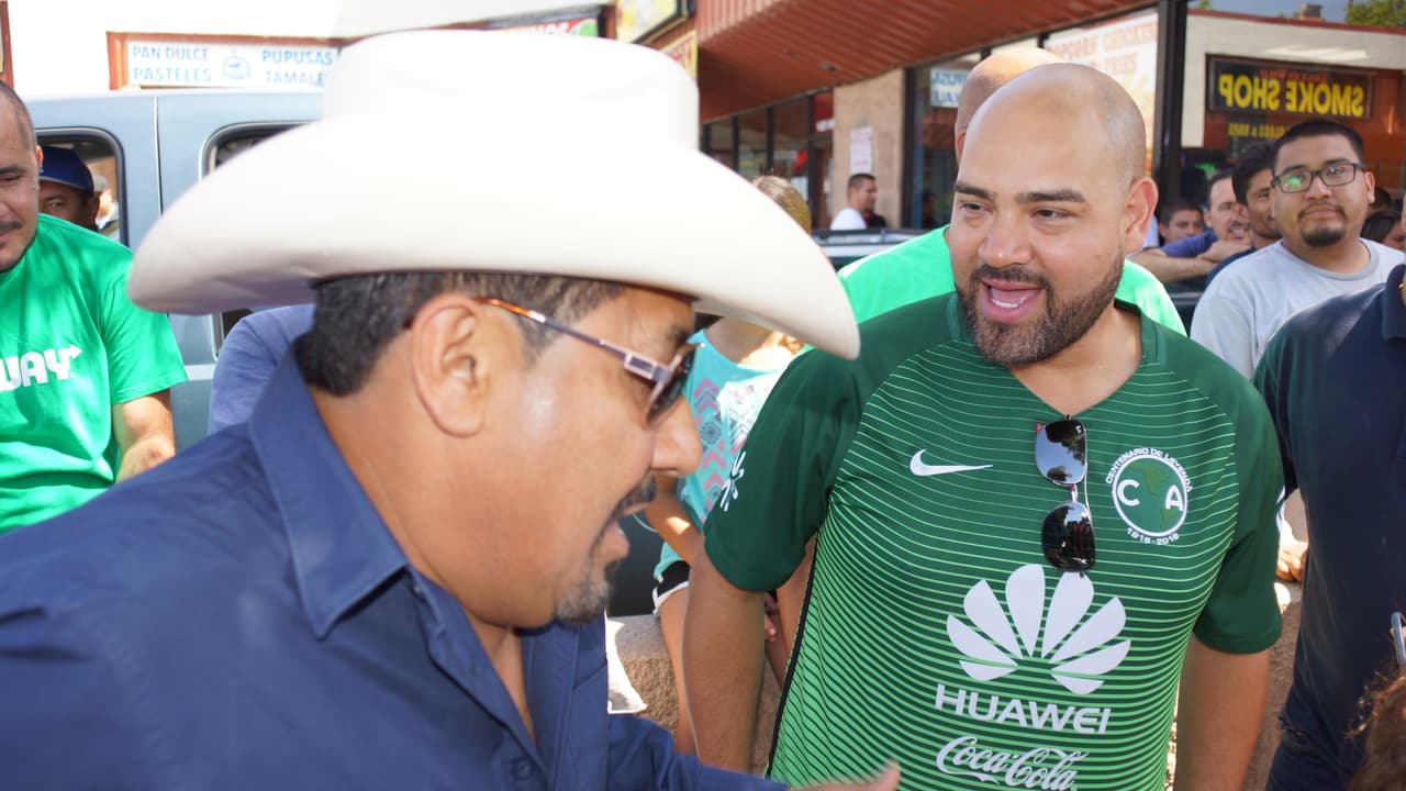 La Hondureña confía en que su selección le gane a México y en un próximo partido, y no tiene problema con seguir pagando apuestas hasta lograr que El Feo y El Pelón sean los que paguen el siguiente reto.