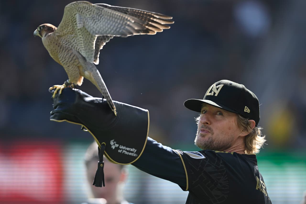Estrellas de Hollywood como Owen Wilson son personajes frecuentes en el Banc of California Stadium y seguidores reconocidos de LAFC.
<br>