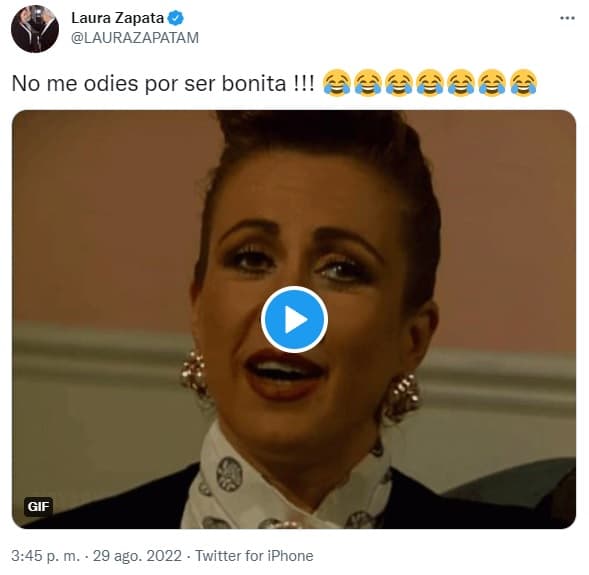 Este 29 de agosto, Laura tuiteó: “¡No me odies por ser bonita!”, así como un clip en el que su personaje en María Mercedes, ‘Malvina Morantes’, se carcajea.
<br>