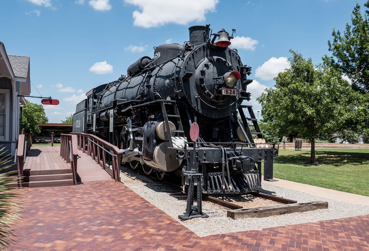 <b>Puesto 10. Lawton, Oklahoma</b>
<br>
<br>Variación de la población por la migración, entre 2010 y 2020: -9.1% (-11,868 habitantes).
<br>
<br>Variación de la población en general, entre 2010 y 2020: -2.7% (-3,504 habitantes).
<br>
<br>Tasa de pobreza: 17.8%.
<br>
<br>Población en 2020: 126,775 habitantes.
<br>