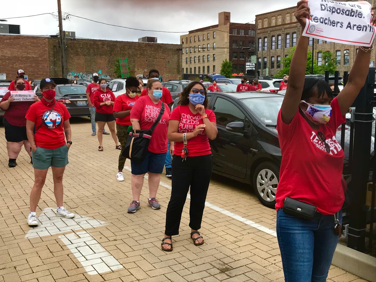 Coronavirus: sindicato de maestros de CPS, padres y estudiantes exigen clases remotas para el próximo año escolar