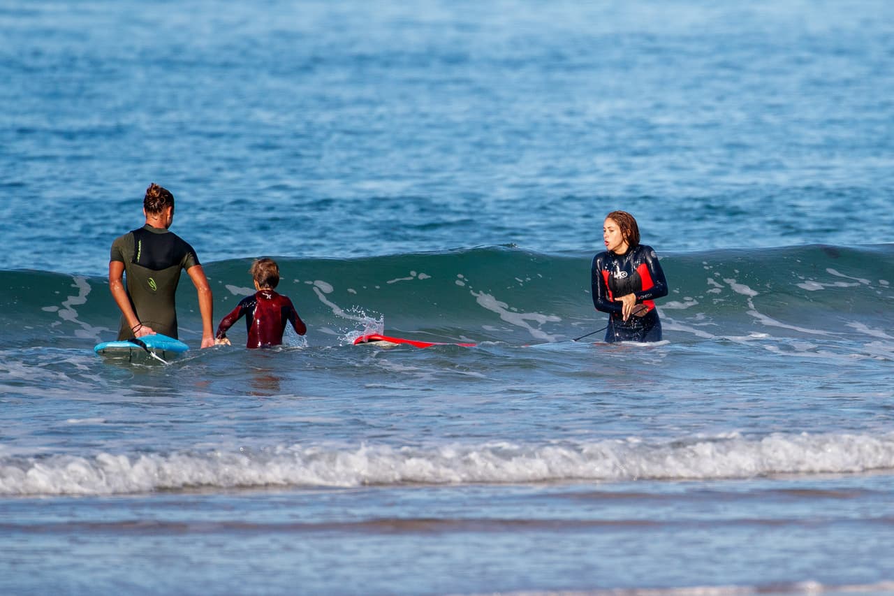 Según el reporte publicado este 2 de julio, el objetivo de la cantante de 45 años "es evitar a toda costa someterse a un juicio que supondría una enorme exposición pública en un momento en que pretende pasar desapercibida".
<br>