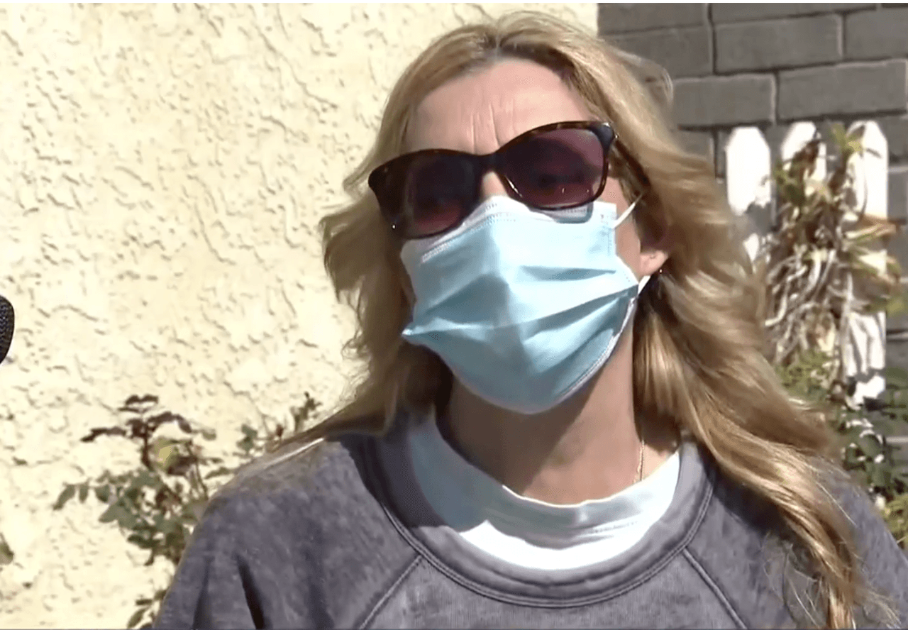 En una carta leída en la corte por el fiscal, 
<a href="https://www.univision.com/local/los-angeles-kmex/madre-de-monique-munoz-habla-tras-cargos-presentados-contra-menor-por-su-muerte"><b>la madre de la víctima</b></a> escribió que el adolescente tomó una "decisión evitable y deplorable" y que lo más difícil ha sido aprender a vivir sin su hija, a quien llamó su mejor amiga. 
<br>
<br>‘"El único consuelo que tengo es que ella sabía lo amada y adorada que era", escribió Carol Cardona en la carta.
<br>
<br>
<i>Con informaciín de City News Service</i>