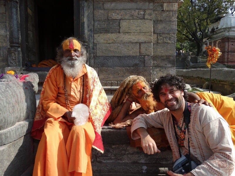 Además, en los últimos años se ha dedicado a la crianza de su hija, así como a viajar por el mundo aprendiendo técnicas enfocadas a la meditación y yoga.