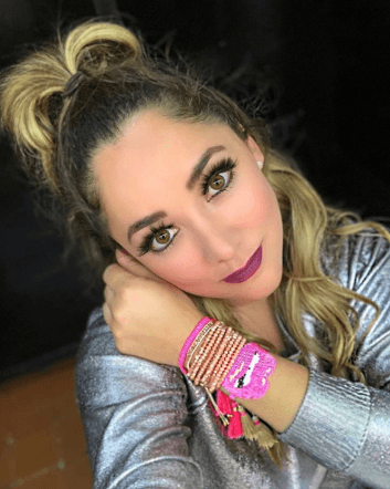 A lo largo de sus 34 años de edad, la actriz y cantante ha tenido diversas parejas.