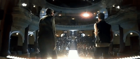 Con esta colaboración quedó demostrado que Enrique es un hombre que le encanta experimentar con distintos géneros musicales y arriesgarse a evolucionar.