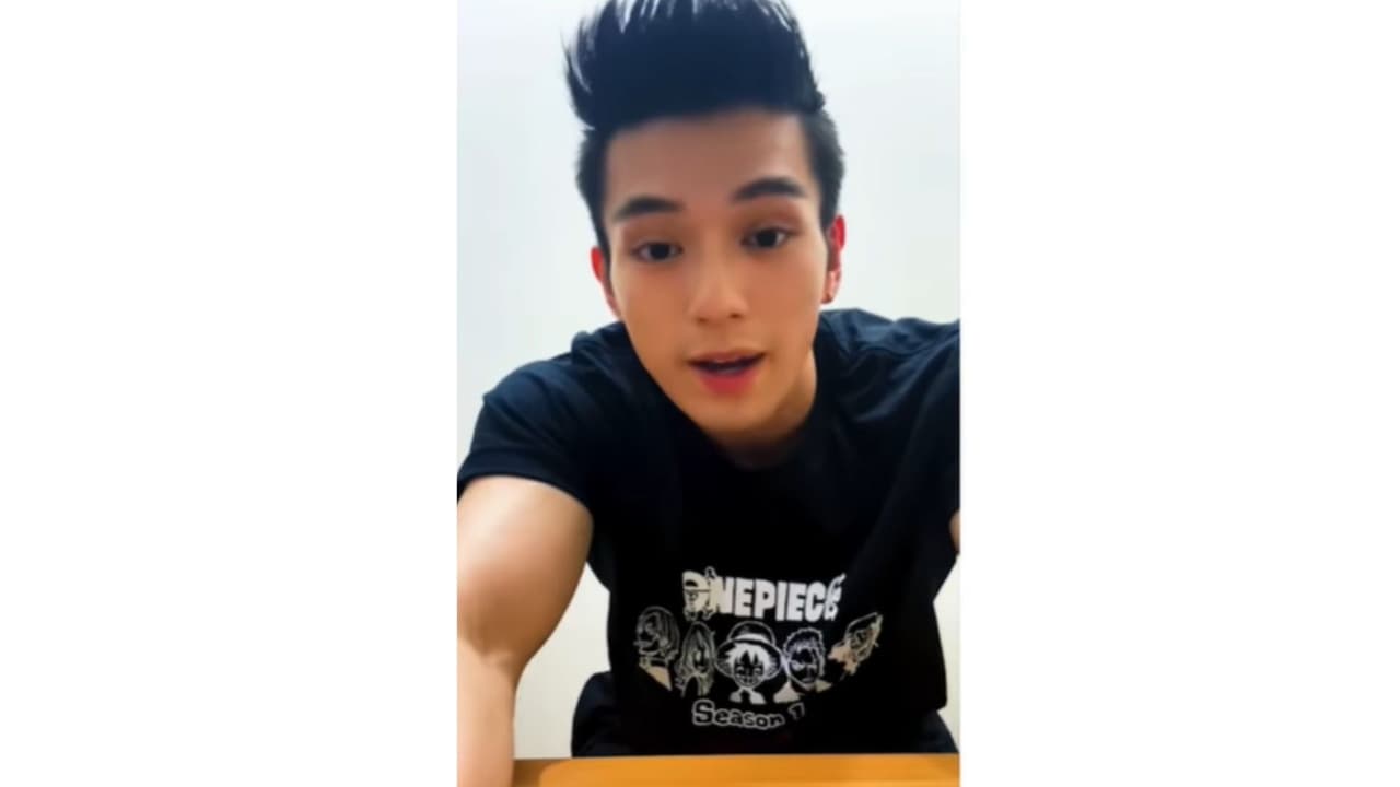 <b>Arata Mackenyu</b>
<br>Es un actor americano-japonés que le dará vida a Roronoa Zoro, el maestro espadachín de la tripulación.
<br>