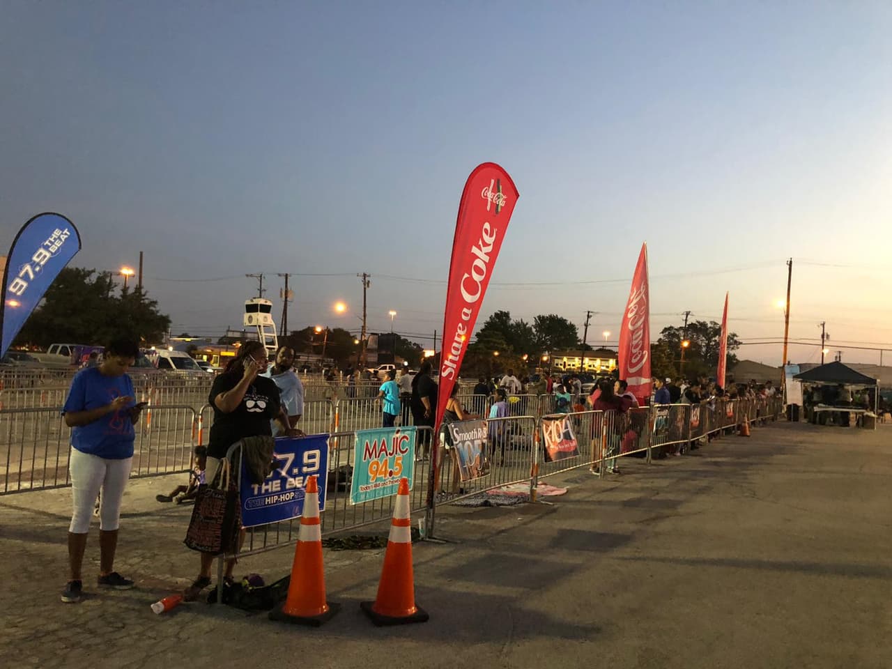 El público se dio cita desde tempranas horas de la mañana.