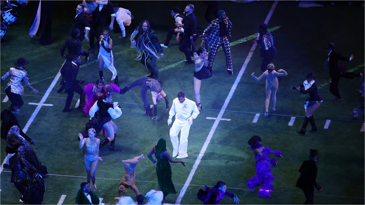 Usher fue el protagonista del Show de Medio Tiempo del Super Bowl 2024.
