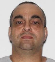 VIDEO: Prófugo tras matar a tiros a madre e hijo en Staten Island