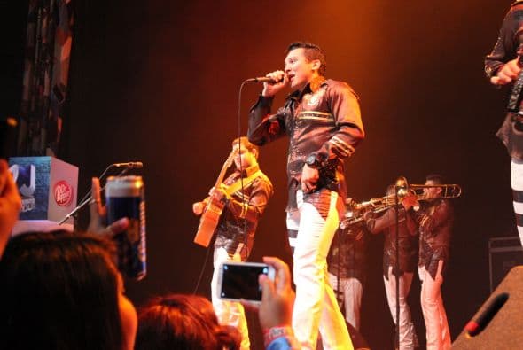 La Trakalosa de Monterrey prendió la fiesta del VIP Tour de Premios Juventud la noche del jueves en el House of Blues ¡Nos dejaron borrachos de amor por ellos!