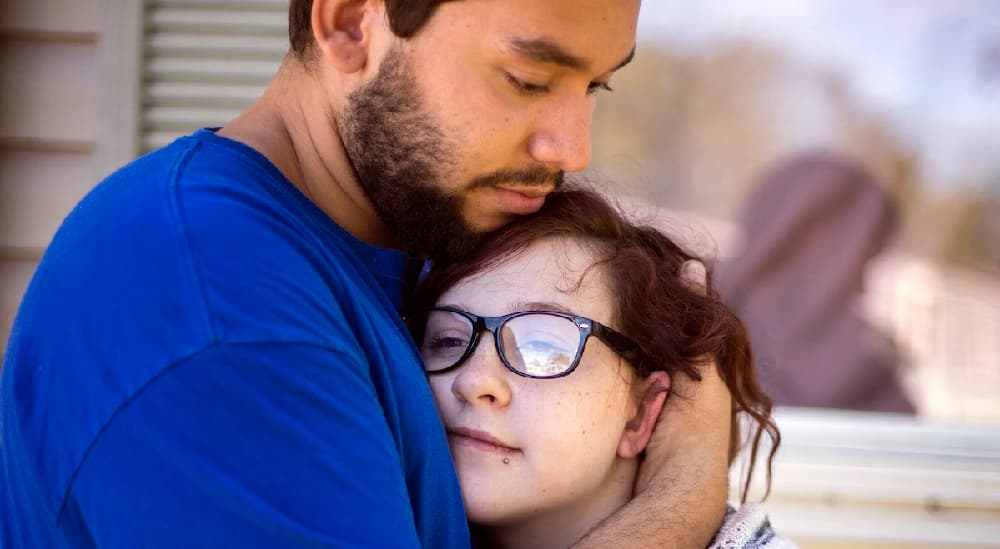 Una pareja relata cómo fue acuchillada por el atacante del centro comercial de Minnesota