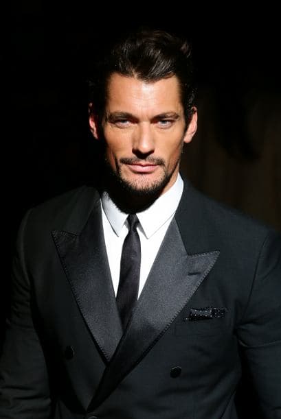 Mira lo mejor del modelo en eventos. Mira aquí más videos de Chismes.