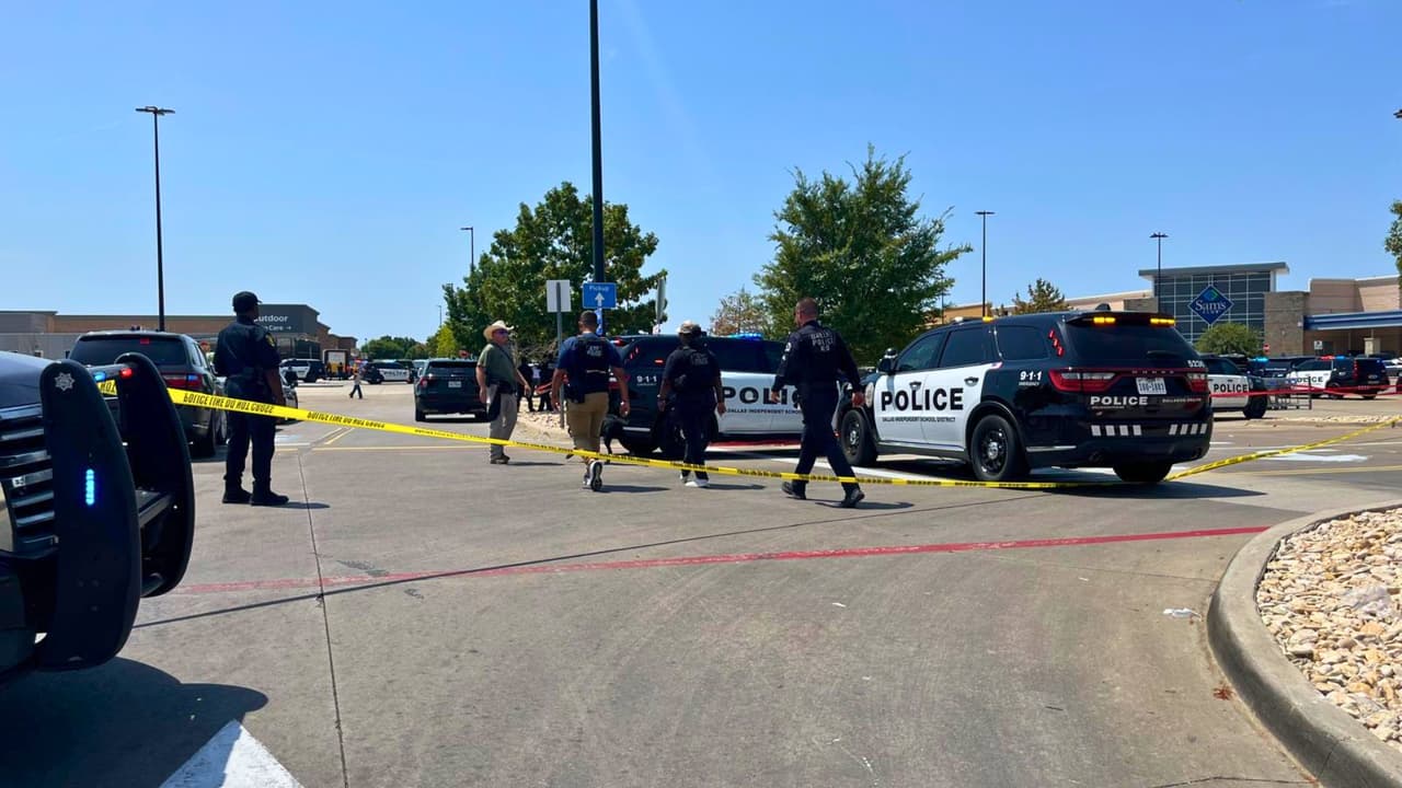 Policía escolar fuera de servicio intentó ayudar a una persona y terminó gravemente herido en Dallas.