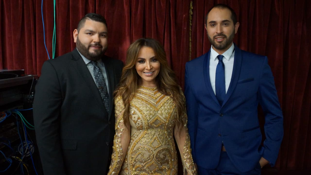 La Bronca , El Compa Ivan y El Tambochi representaron al Free-guey show muy bien en la gala del Balón de Oro.