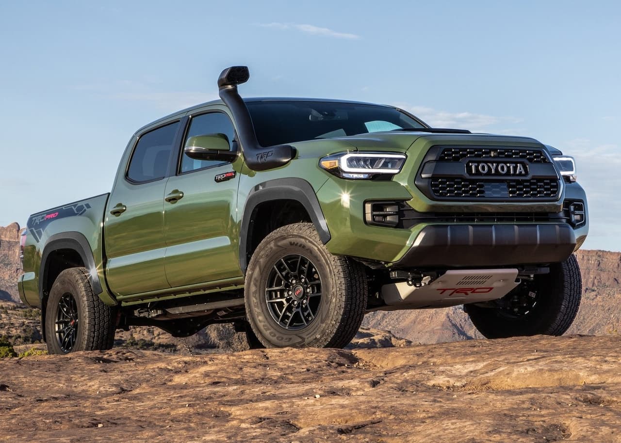 <h3 class="cms-H3-H3"><b>8. Toyota Tacoma</b></h3>
<br>
<br>Una 
<b>Toyota Tacoma</b> con 1 o 2 años de uso en promedio cuesta 
<b>12.2% más</b> que una unidad nueva. Esto equivale a 
<b>4,530 dólares más</b> que su precio original.
<br>
