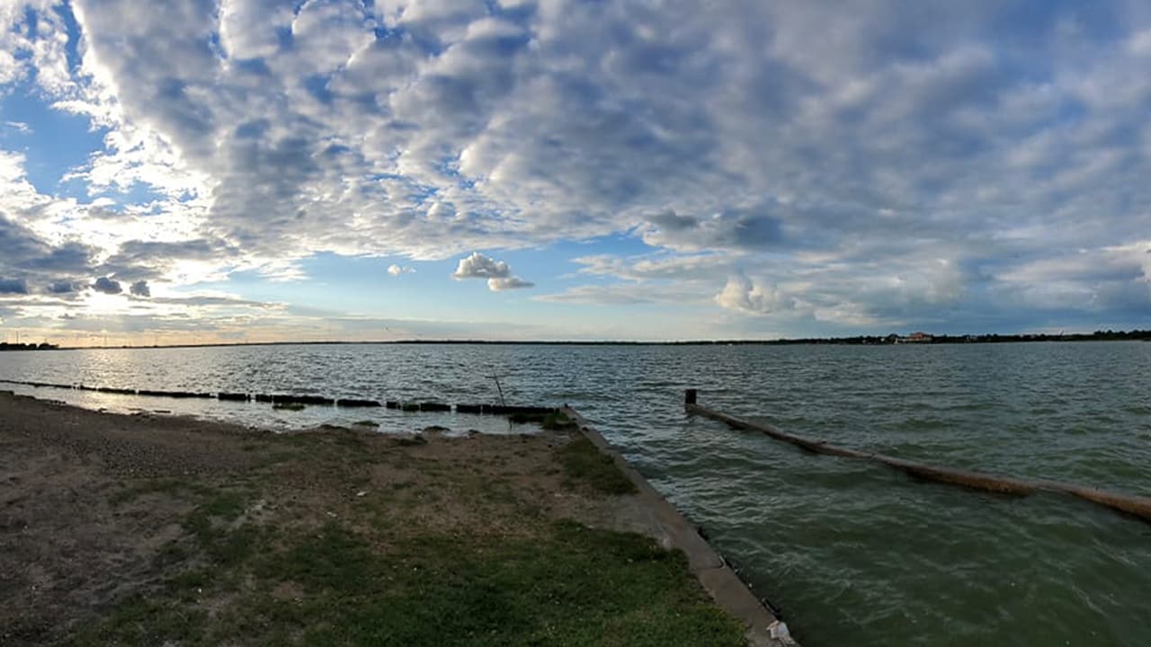 Pekis Martínez nos compartió esta hermosa foto que tomó de su atardecer.