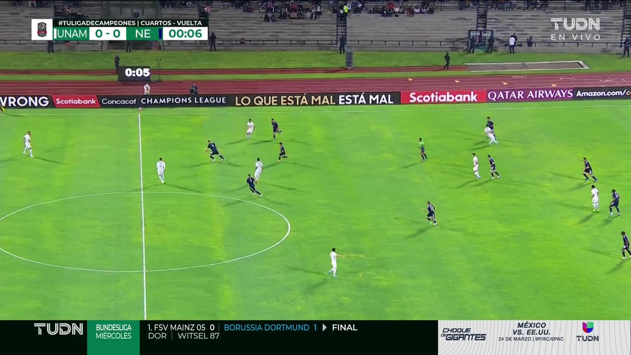 Arranca el partido y la pelota está en juego.