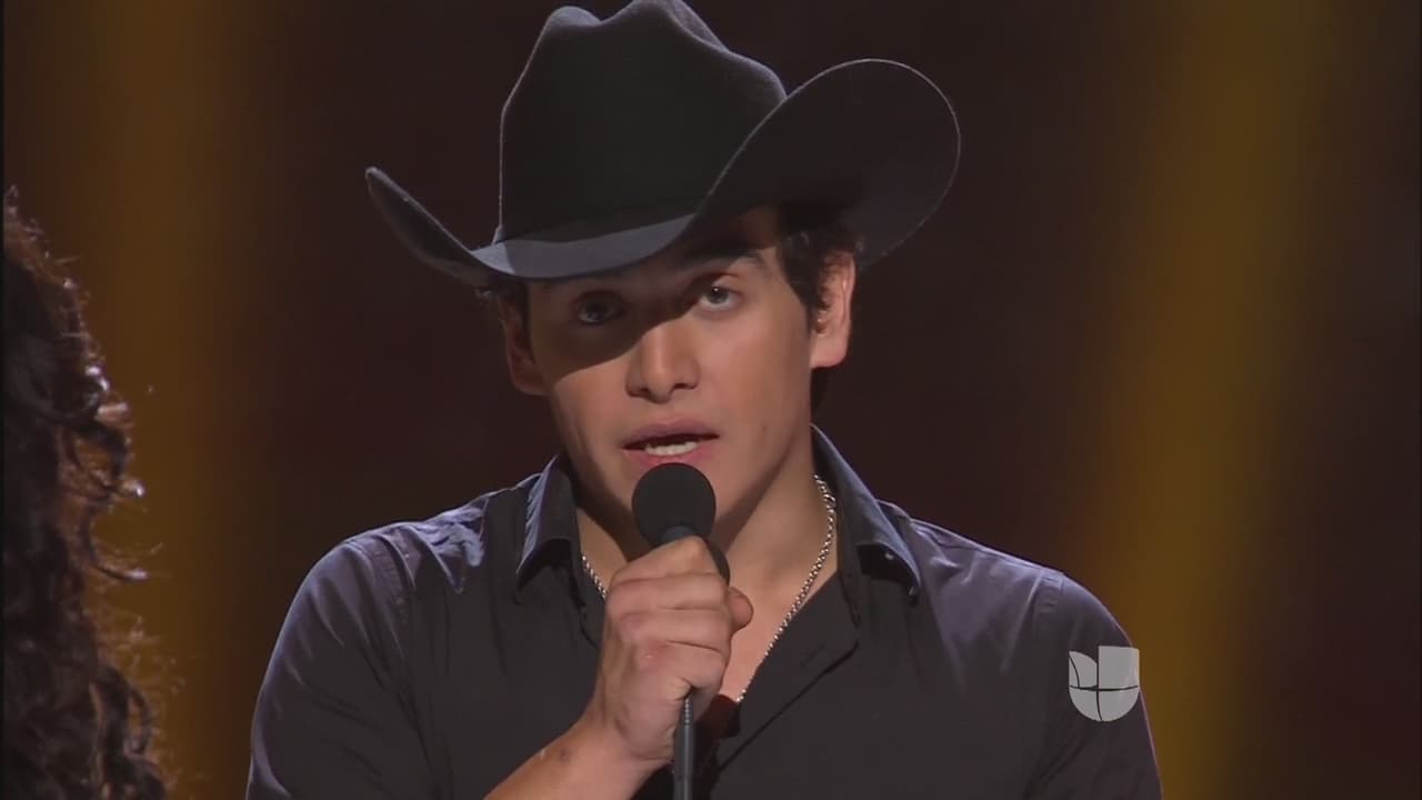 Fue el cantante 
<b>Julián Figueroa</b>, hijo del fallecido cantautor 
<b>Joan Sebastian</b>, quien confirmó la muerte de su primo político luego de que fuera 
<b><a href="https://www.univision.com/entretenimiento/secuestran-a-hugo-figueroa-sobrino-de-joan-sebastian-durante-un-jaripeo-en-mexico-reportes">víctima de un secuestro </a></b>el pasado 27 de enero.