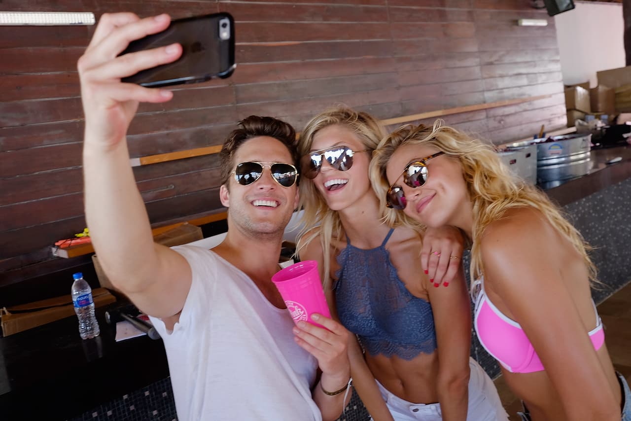 La Victoria's Secret Pink Spring Break Party se puso muy buena.