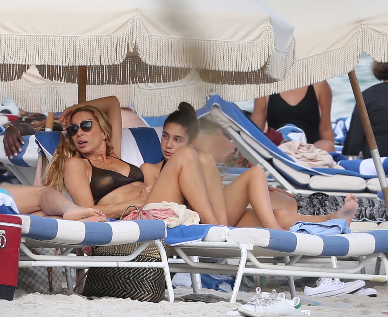 Marta Sánchez disfruta del buen clima en Miami Beach.