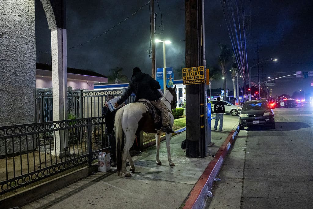 Aunque las protestas generaron el cierre de importantes vías de tránsito, estos vecinos en Compton demostraron que cuando se quiere, se puede. Y Los Ángeles quiere justicia.
