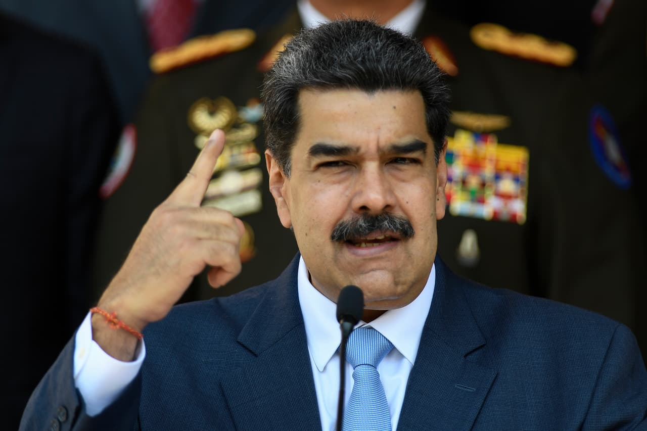 Abogado de Maduro acusa al Tesoro de EEUU de bloquear licencia para que Venezuela pague su defensa