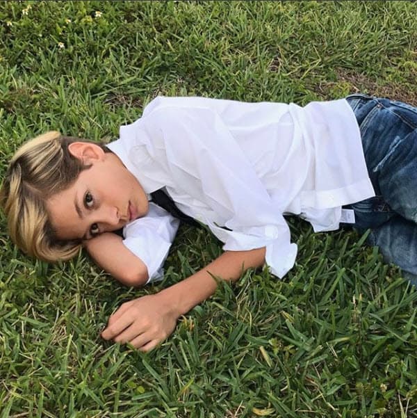 A 'Tophy', como le dicen sus padres de cariño, también le gustan las cámaras, ya debutó en cine en la película 'The Veil' ('El Velo').