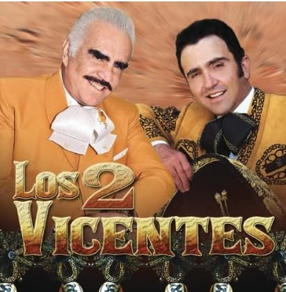 'Los 2 Vicentes' al lado de su hijo Vicente Fernández Junior salió en 2012.