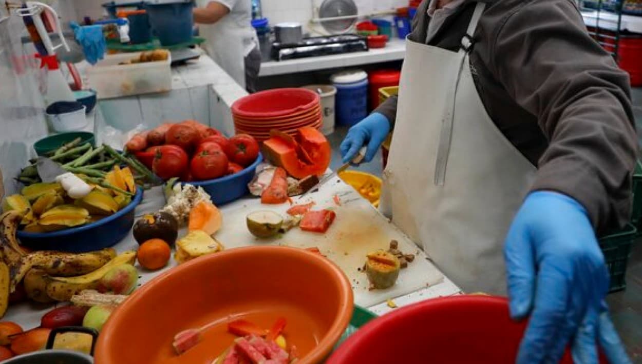 5 negocios de comida en aprietos en San Antonio: unos tenían cucarachas y otros alimentos expirados