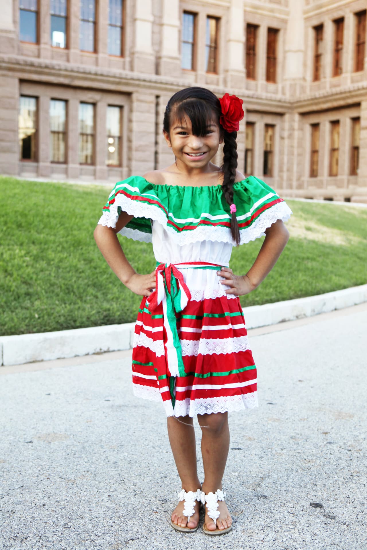 El equipo de Univision dio El Grito con mariachi y grandes espectáculos desde el Capitolio de Texas.