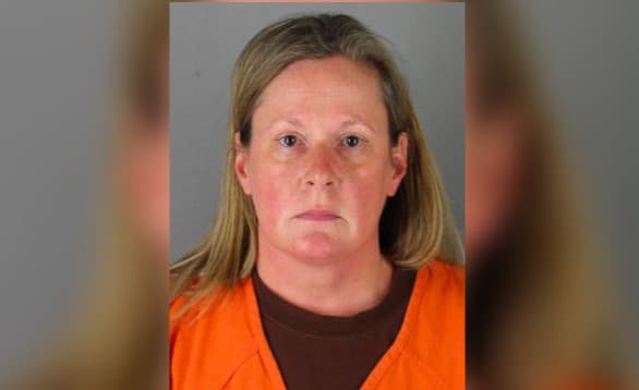 Acusan por homicidio involuntario a la expolicía que mató a Daunte Wright en Minnesota