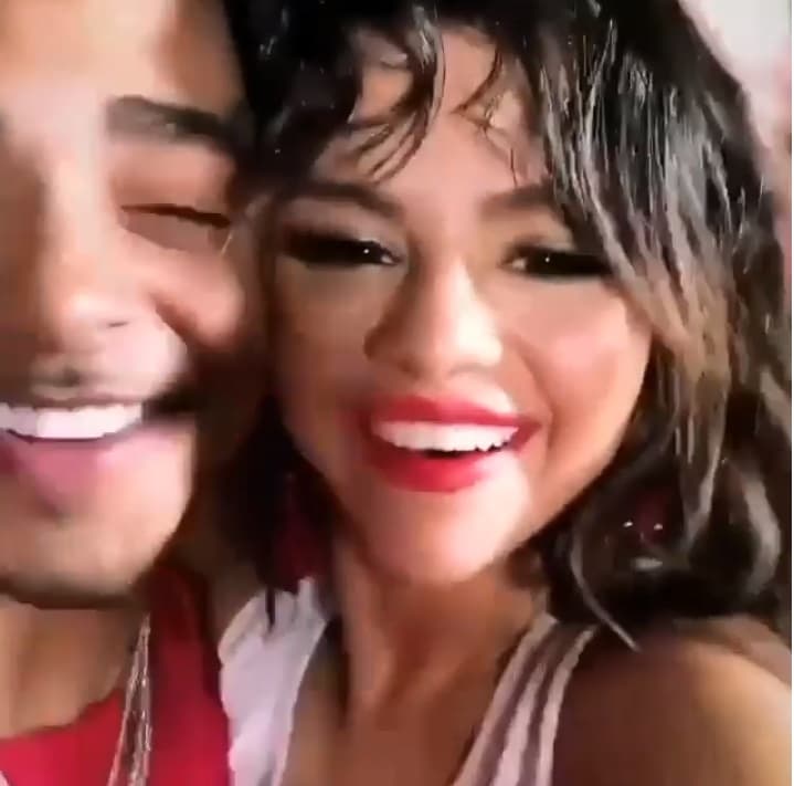 En su Instagram stories, Selena Gómez subió un par de videos junto a Ozuna divirtiéndose de lo lindo en la ciudad de Los Ángeles, California.