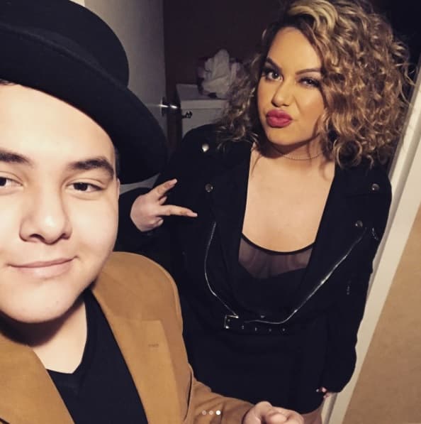 En este vídeo, donde estuvo acompañado por Chiquis, Juan Ángel mencionó que su deseo no era que el mundo se enterara de su relación como ocurrió.