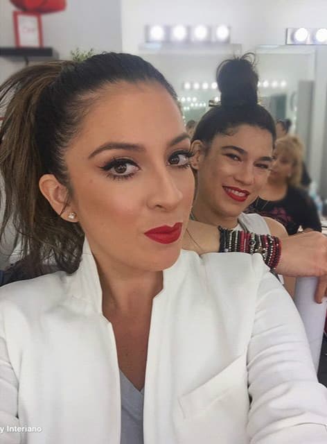 Maity Interiano siempre bella. (Marzo 31, 2016)