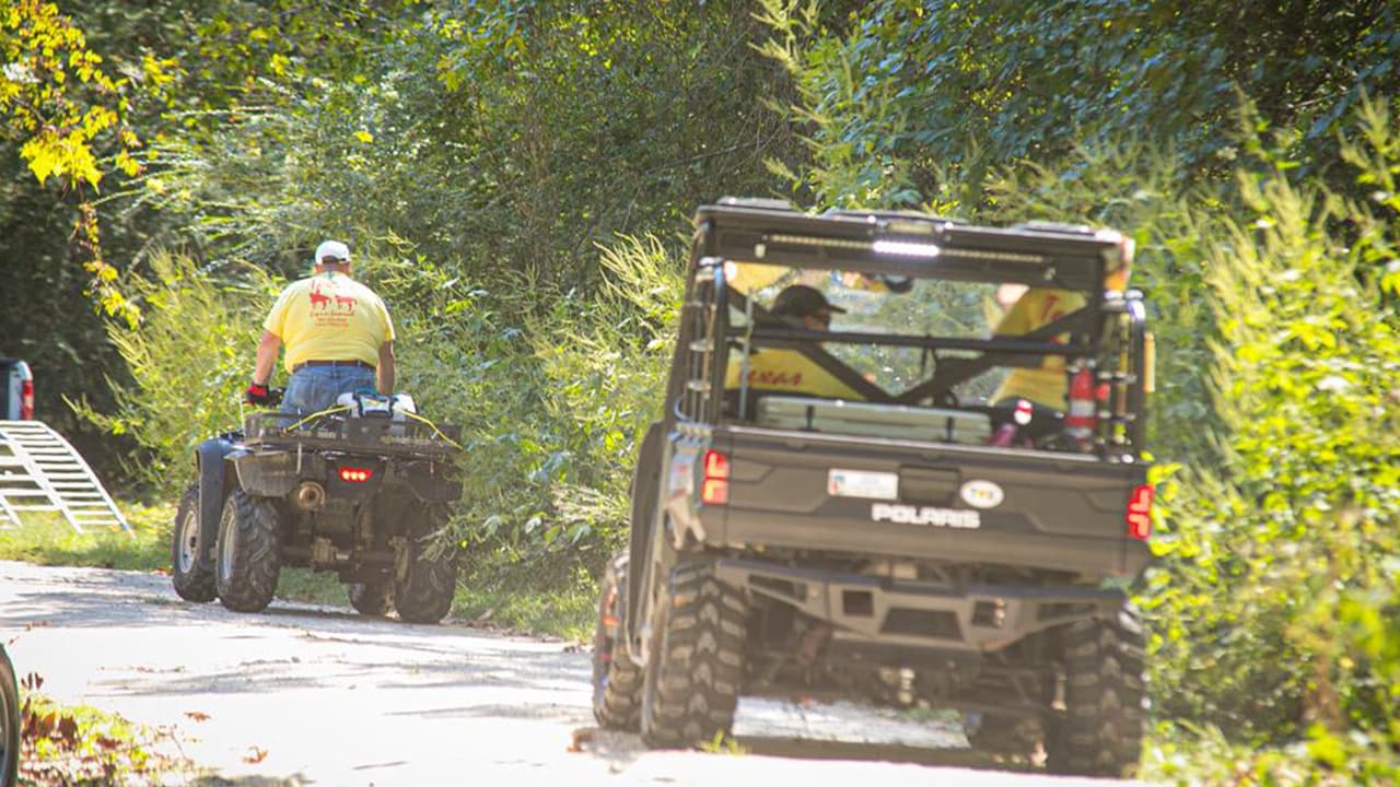 El sheriff del condado Grimes, Don Sowell que encabezó la búsqueda del menor, indicó que al principio de la investigación se enfrentaron a barreras de comunicación, la familia habla español, sin embargo pudieron explicar lo ocurrido. La organización 
<b><a href="https://www.univision.com/local/houston-kxln/texas-equusearch-se-une-a-la-busqueda-del-nino-christopher-ramirez-en-el-condado-de-grimes-video" target="_blank">Texas EquuSearch </a></b>participó en la búsqueda.