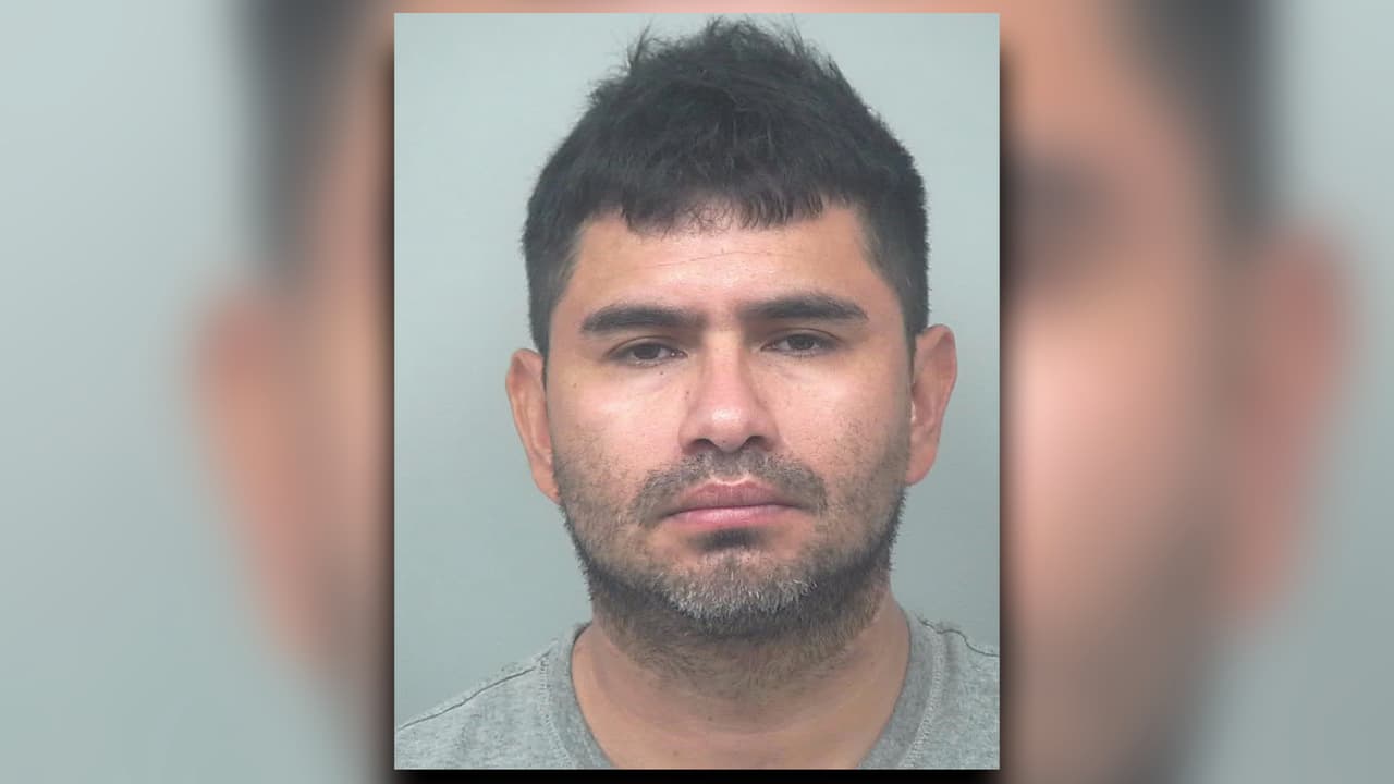 Arrestan a hombre acusado de violar a una niña en el baño de un hotel en Gwinnett
