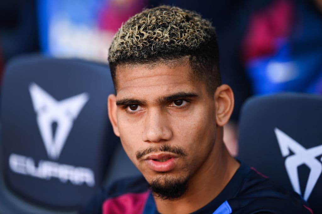 Barcelona revela la lesión de Ronald Araujo con Uruguay