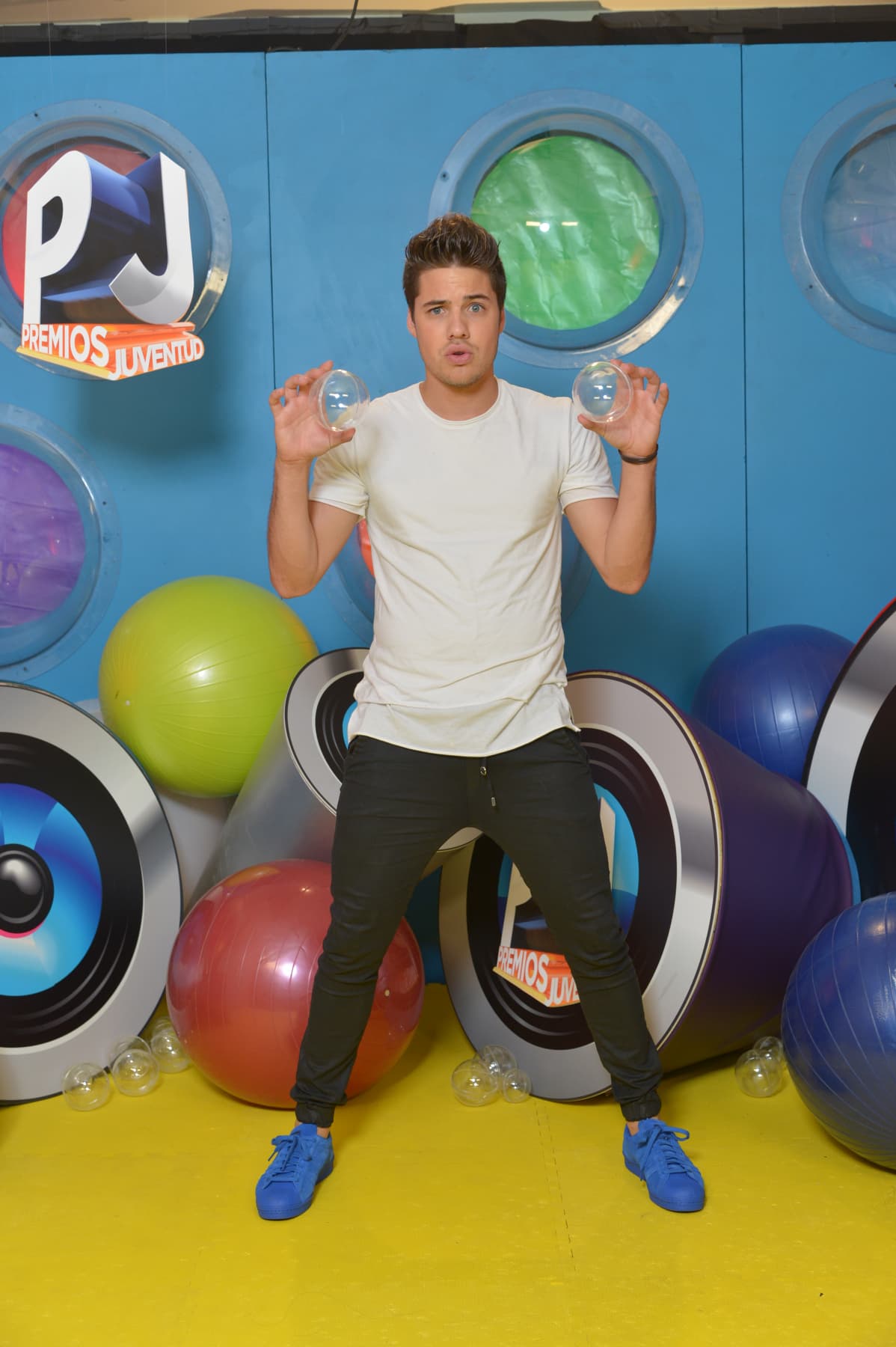 William Valdés se divirtió en nuestro set.