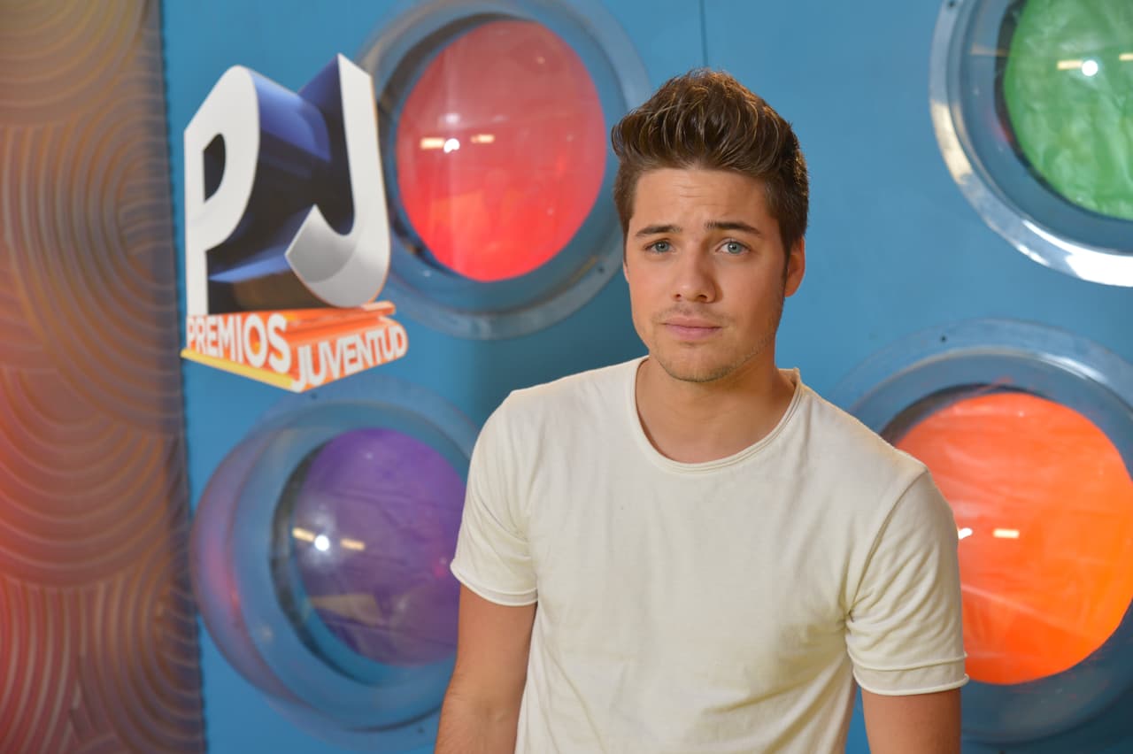 Se nota que Premios Juventud es una de las entregas que más disfruta.