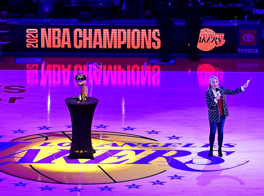 La temporada pasada, Los Angeles Lakers fueron campeones en la ‘Burbuja’ de Orlando y sumaron su título número 17.