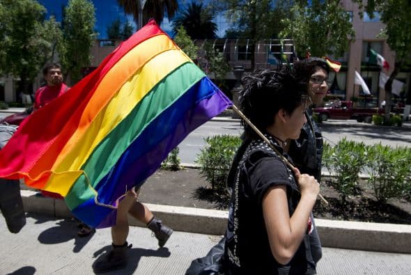 Según las autoridades, la marcha comenzó con unos 12,000 participantes.