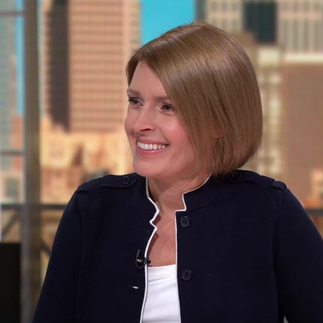 Amy Kennedy ganó las elecciones primarias del 7 de julio en el segundo distrito congresional de Nueva Jersey para enfrentar al representante republicano Jeff Van Drew. Kennedy, exmaestra de escuela y miembro de una de las dinastías políticas más famosas del país, representa una victoria para el ala progresistas del estado.
<br>