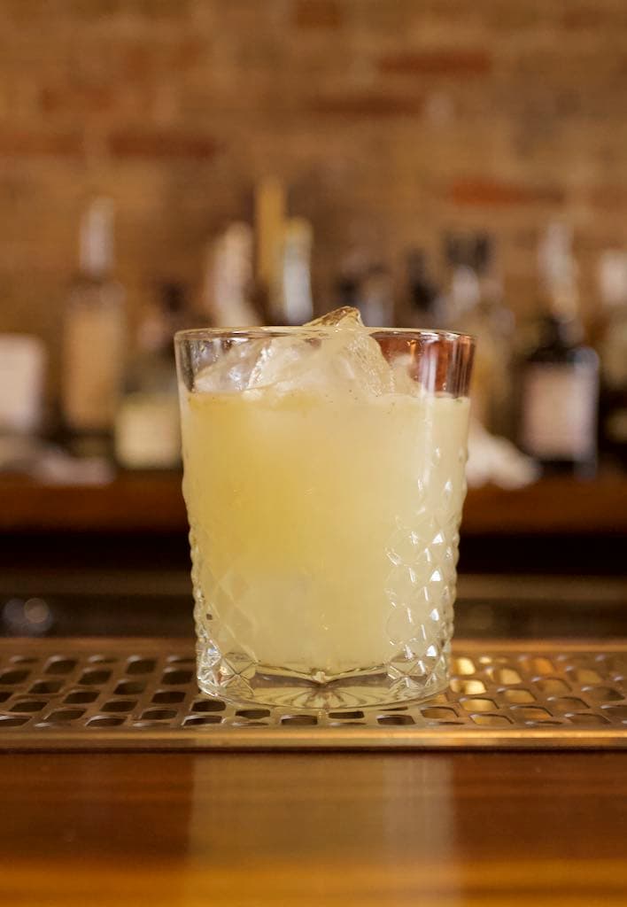 Osito's Tap en La Villita