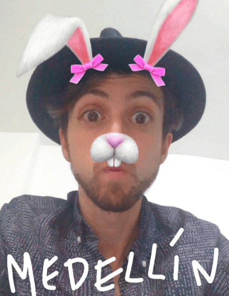 Como un conejito desde Medellín.