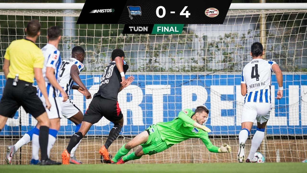 Erick Gutiérrez ingresó de cambio en goleada del PSV al Hertha Berlín