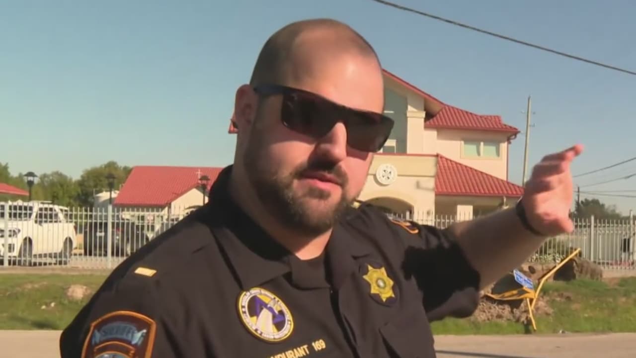 ¿Qué se sabe del inmigrante detenido por ICE tras chocar y huir a pie en el condado Harris?